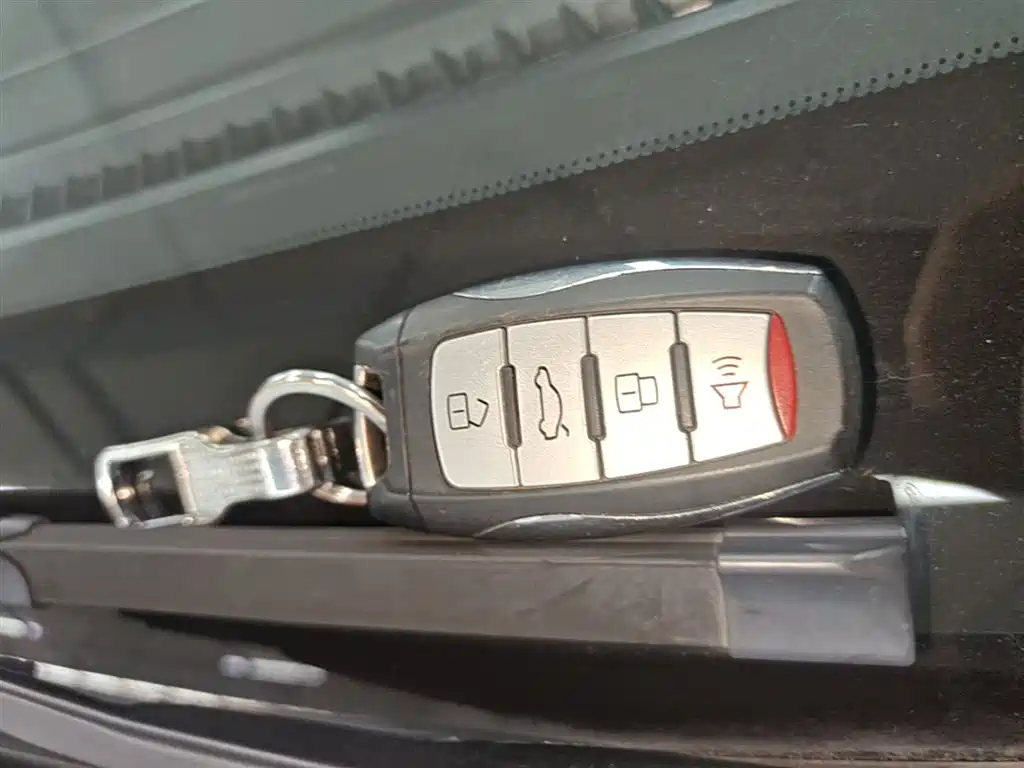 Haval H6 2018 Red Label Sport 1.5T Manual 2WD Elite фото 17