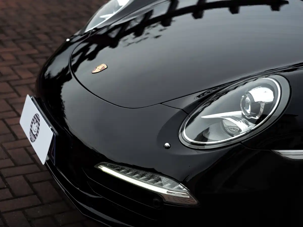 Porsche 911 2012 Carrera S 3.8L фото 18