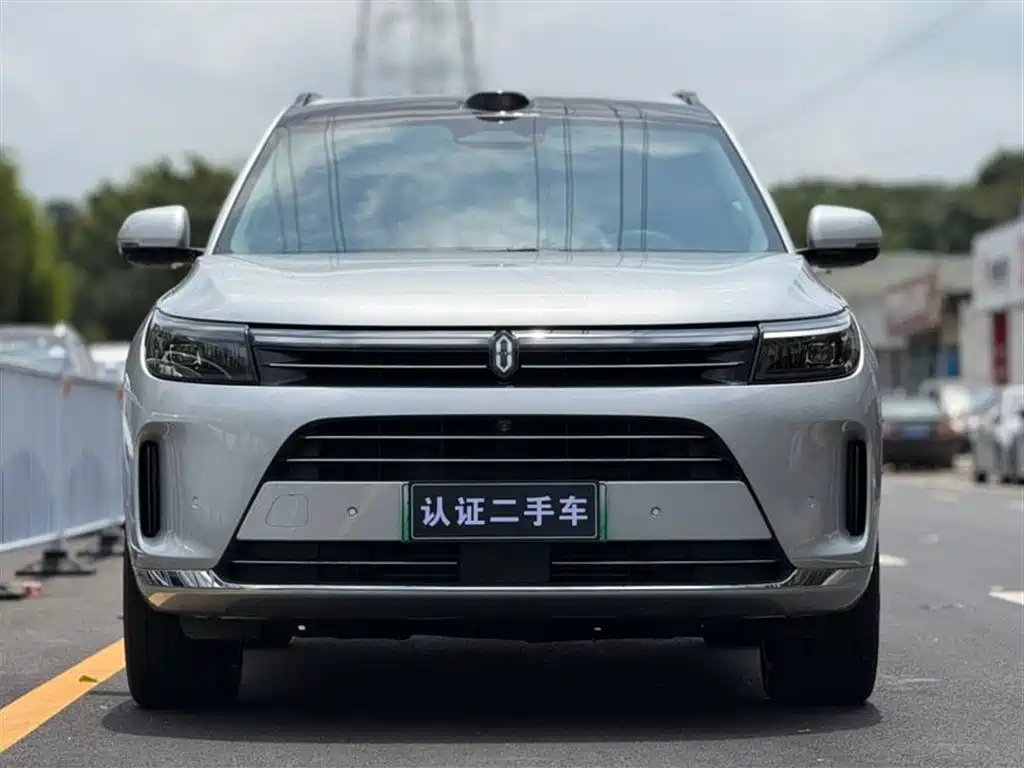 AITO Wenjie AITO M7 2024 Model 1.5T Smart Drive RWD Max 5-Seater фото 2