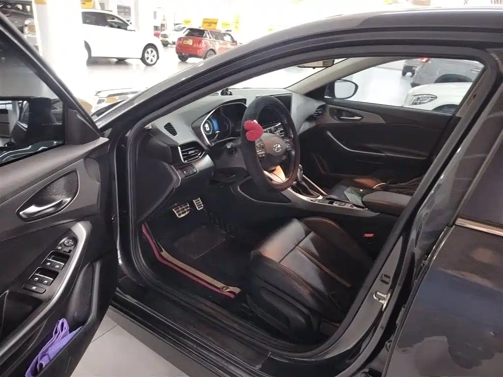 Hyundai Fista 2019 280TGDi Sport Edition China VI фото 12