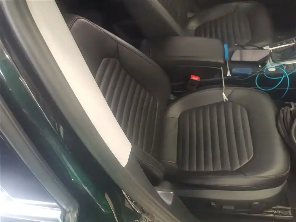 Volkswagen Magotan 2015 1.8TSI Leading фото 20