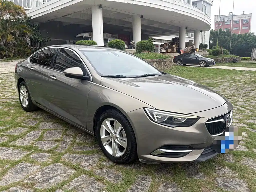 Buick Regal 2017 20T Elite Type фото 3