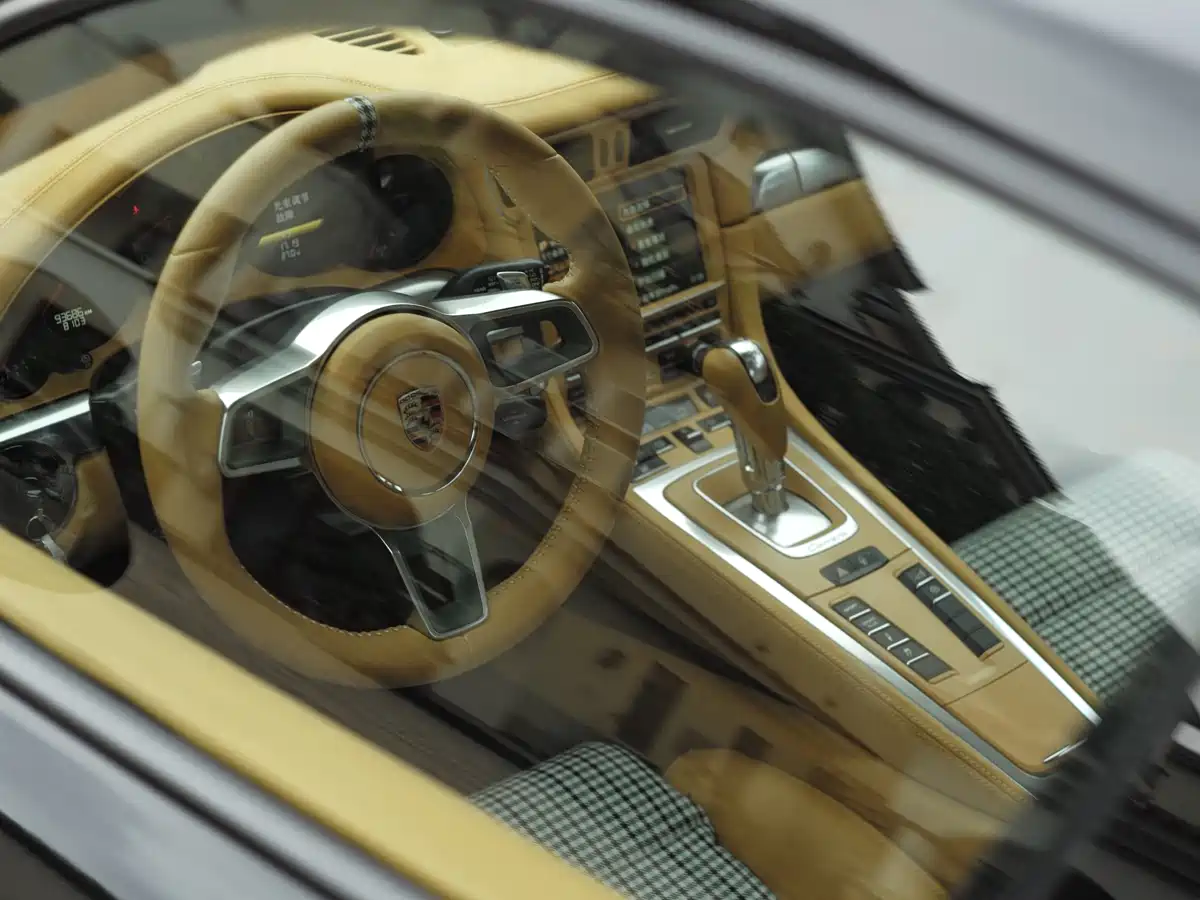 Porsche 911 2012 Carrera S 3.8L фото 12