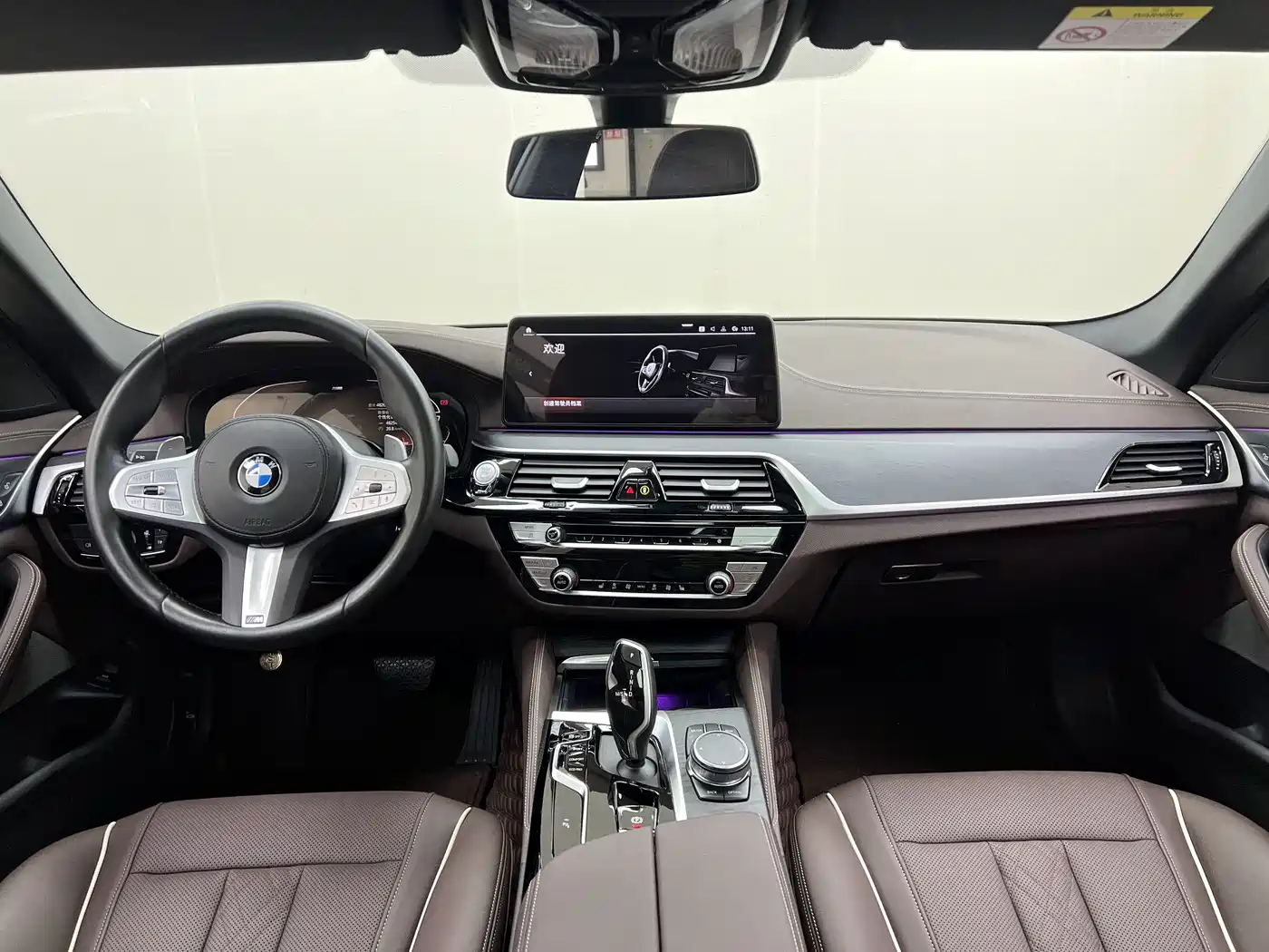 BMW 5 Series 2022 Facelift 530Li Leading M Sport Package фото 9
