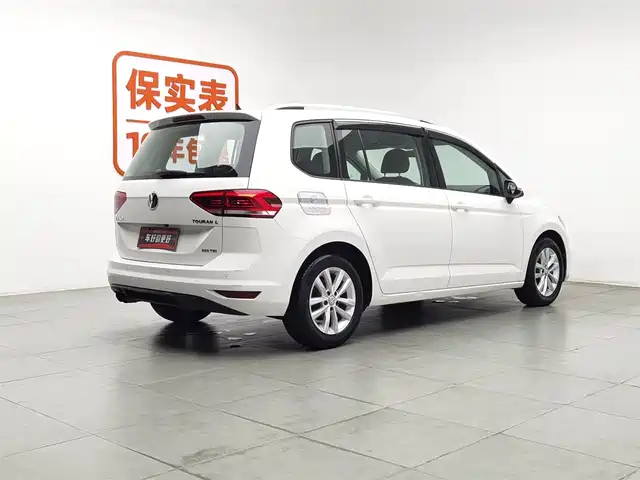 Volkswagen Touran 2016 Touran L 280TSI DSG Comfortline — фото 2