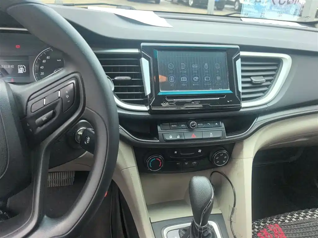 Buick Excelle 2015 15N Automatic Elite фото 10