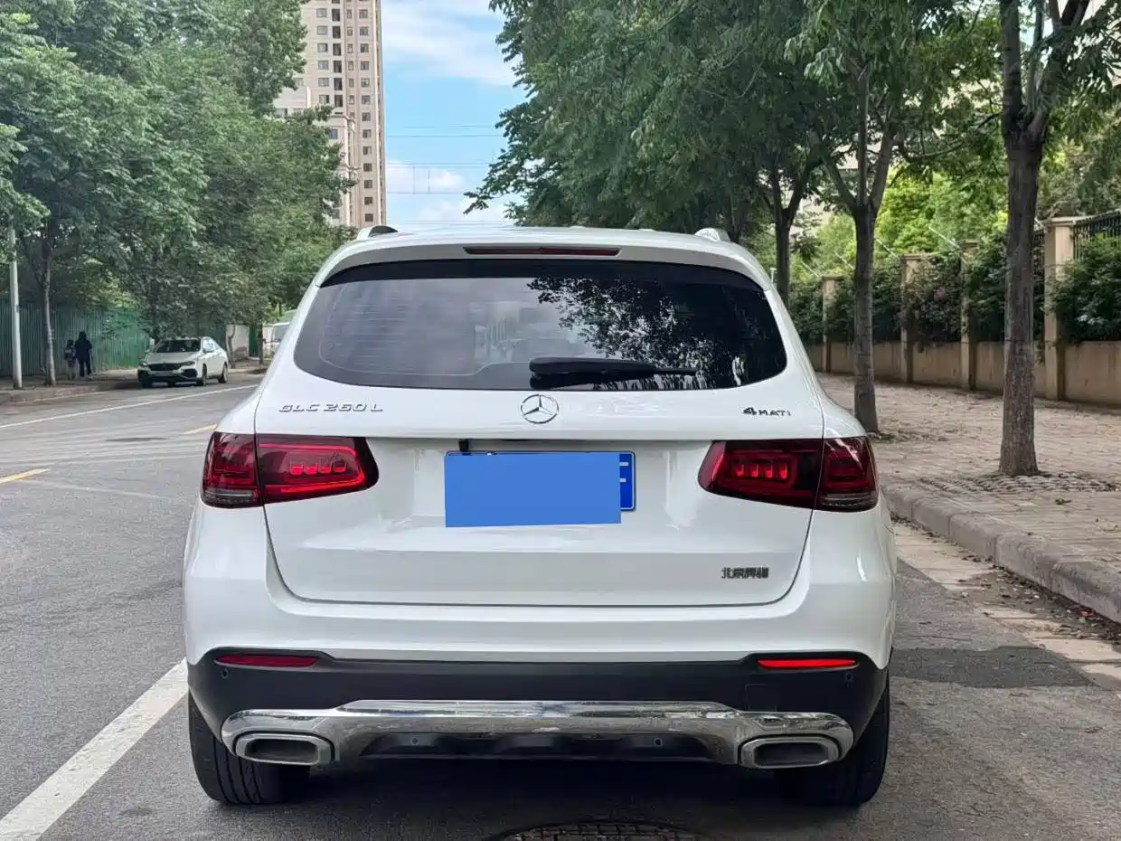 Mercedes-Benz GLC 2022 Facelift GLC 260 L 4MATIC Dynamic фото 8