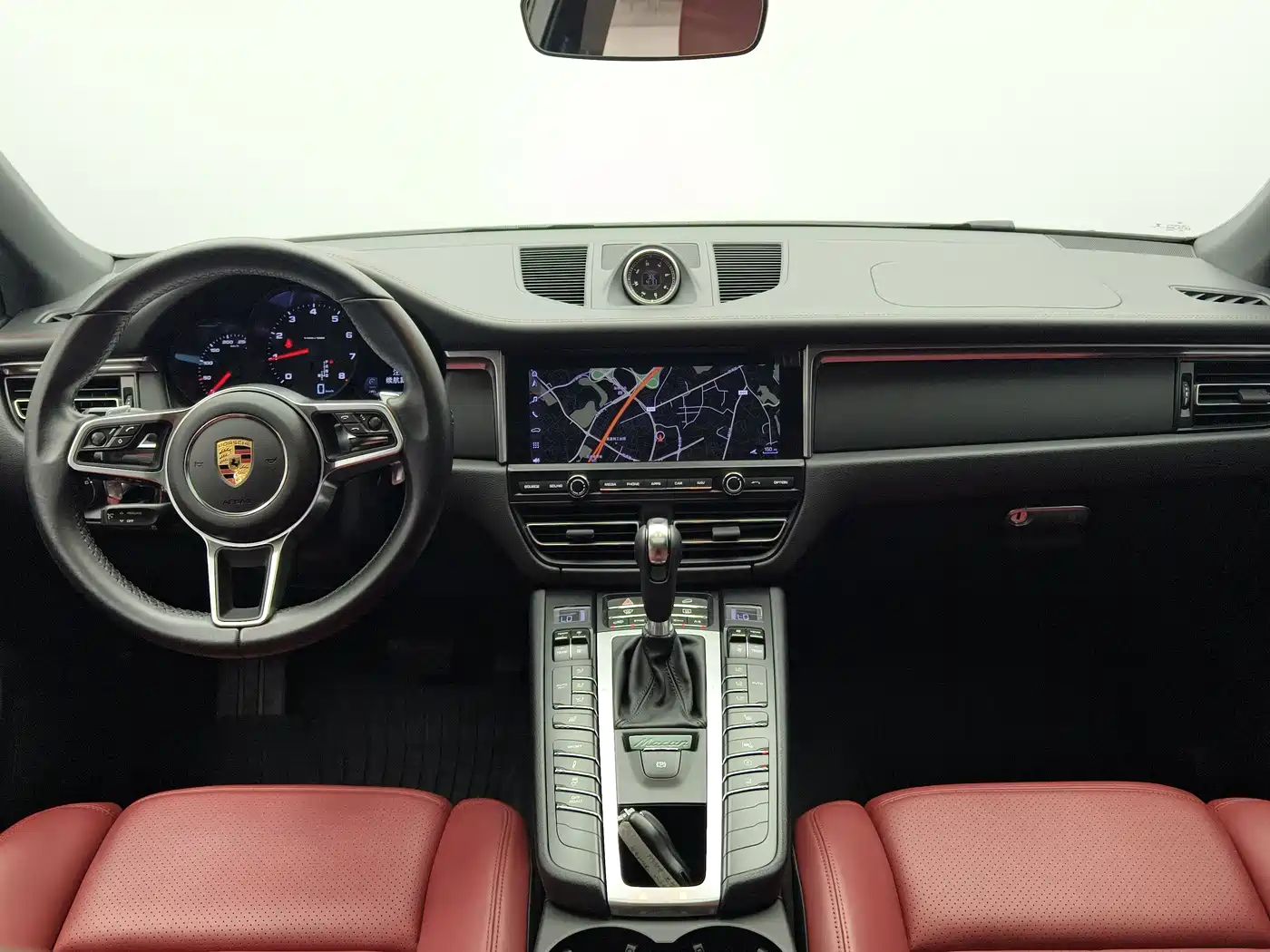 Porsche Macan 2021 Macan 2.0T фото 9