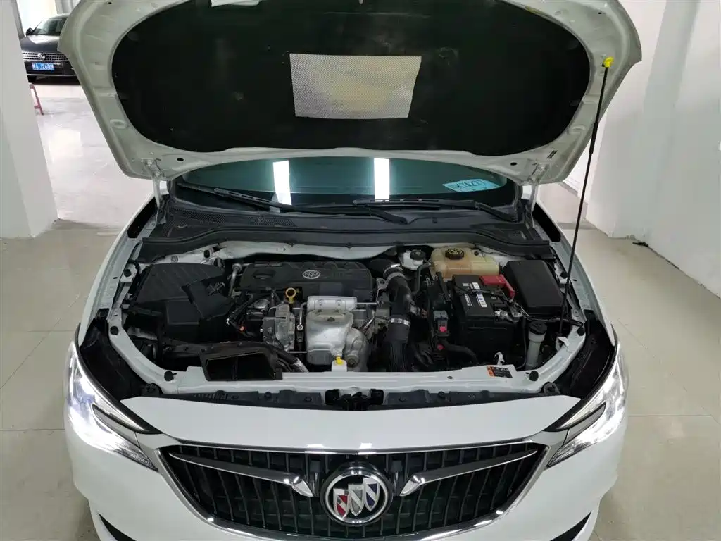 Buick Excelle 2019 18T Auto Connected Elite China VI фото 16