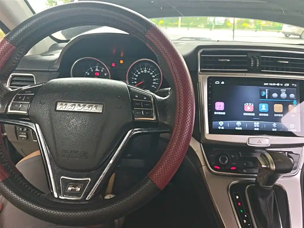 Haval H6 2015 Sport 1.5T Automatic 2WD Luxury фото 10