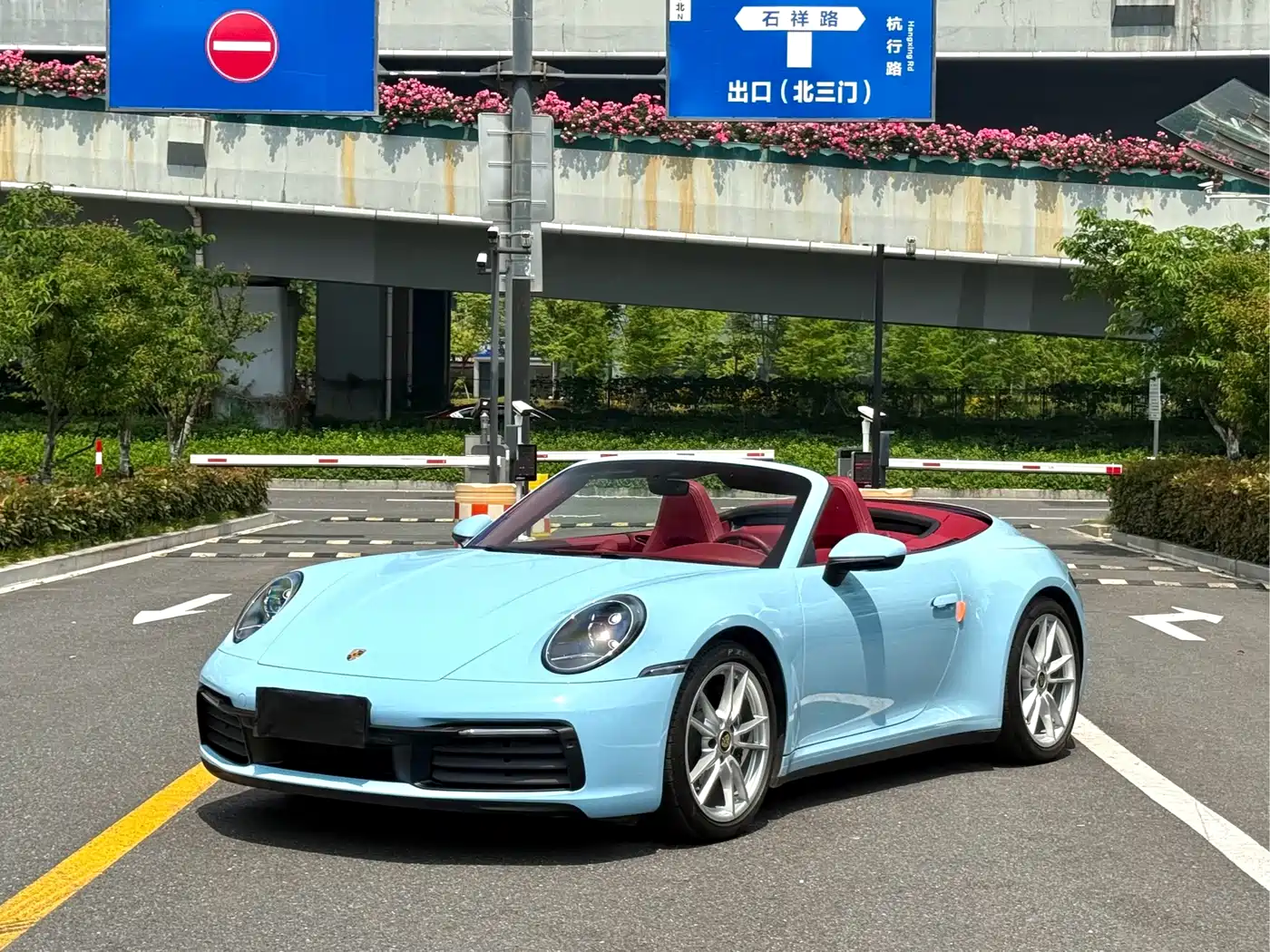 Porsche 911 2022 Carrera Cabriolet 3.0T фото 3