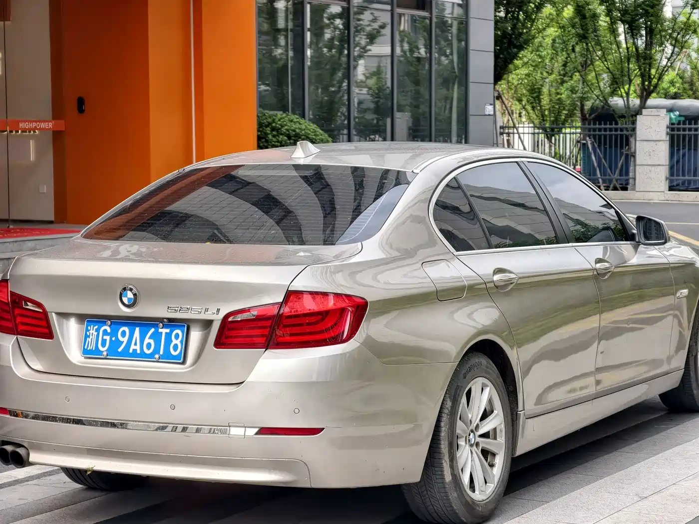 BMW 5 Series 2013 520Li Elegance фото 12