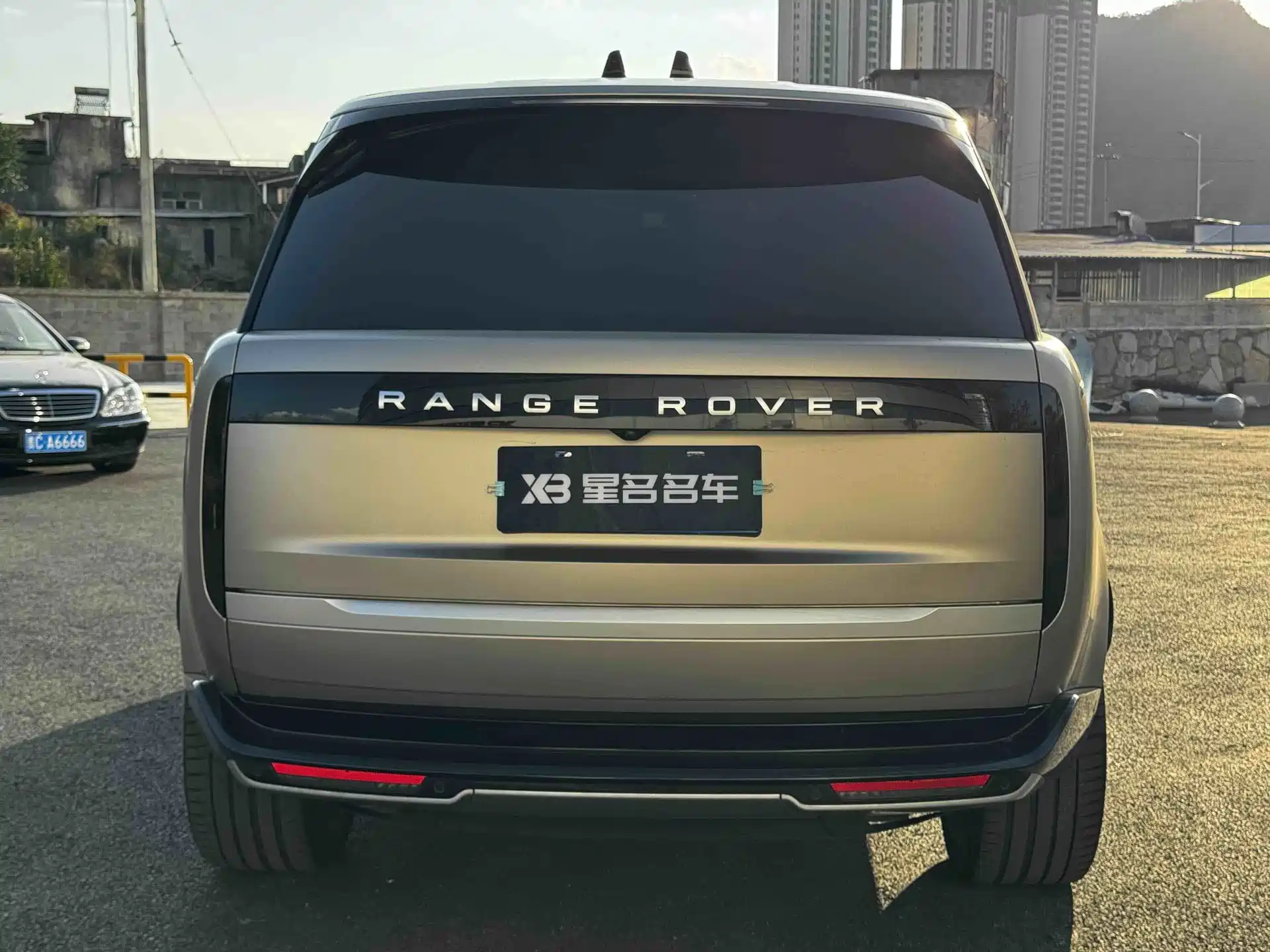Фото 18 - Land Rover Range Rover