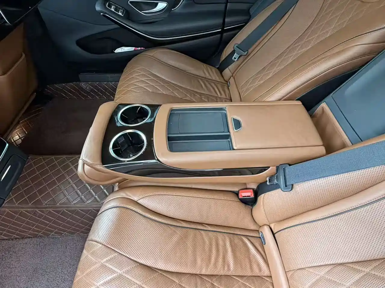 Mercedes-Benz Maybach S-Class 2020 S 450 4MATIC Collector's Edition фото 13