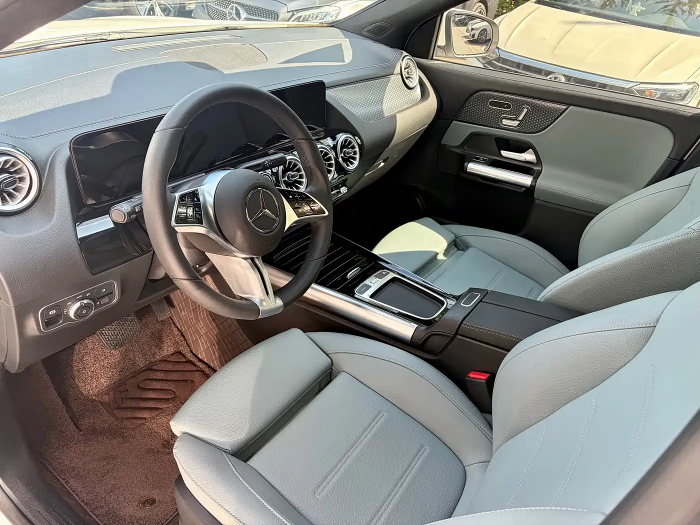 Mercedes-Benz EQA 2025 EQA 260 фото 13