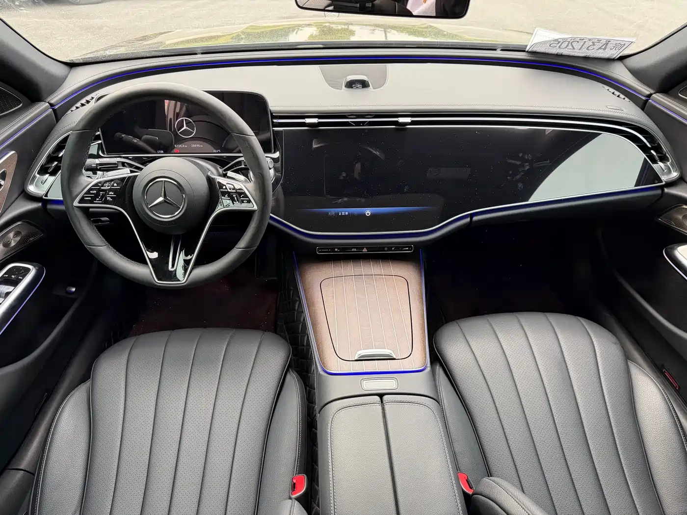 Mercedes-Benz E-Class 2024 Model E 300 L Luxury фото 10