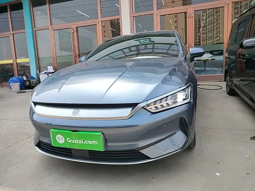BYD Qin PLUS 2024 Glory Edition EV 420KM Leading фото 3