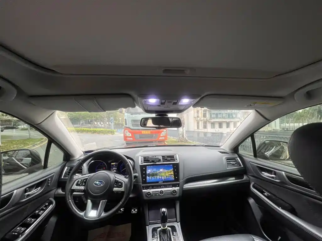 Subaru Outback 2016 2.5i Sport Navigation Edition фото 17