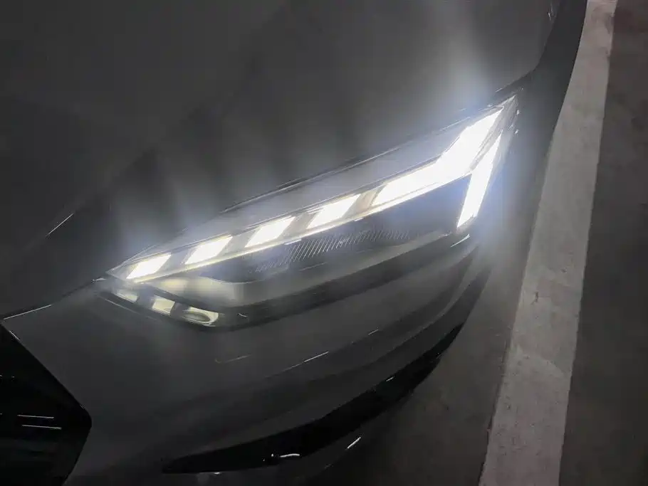 Audi A5 (Import) 2021 Sportback 40 TFSI Fashion Elegance фото 5