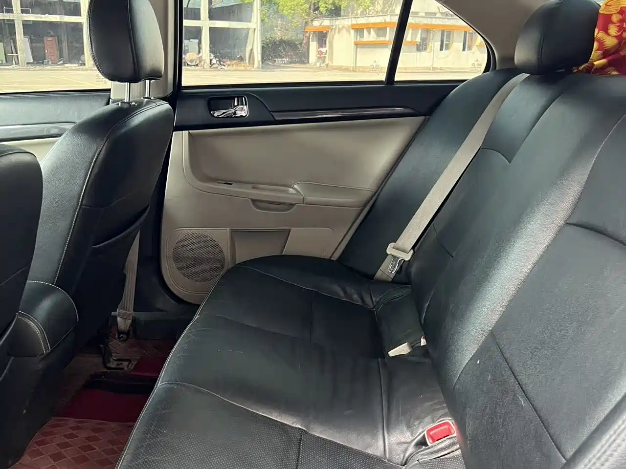 Mitsubishi Lancer EX 2013 ZhiShang Edition 1.8L Manual Luxury фото 5