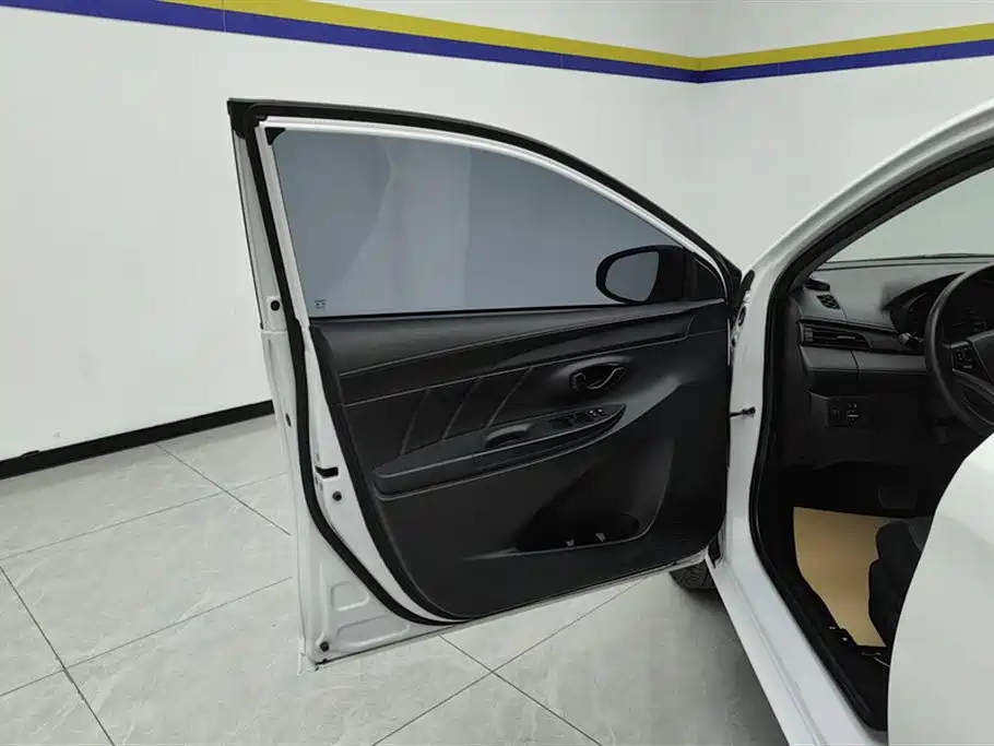 Toyota Vios 2021 1.5L CVT Chuangxing Edition фото 7