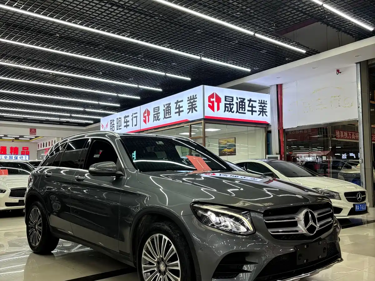 Mercedes-Benz GLC 2017 GLC 260 4MATIC Dynamic фото 3