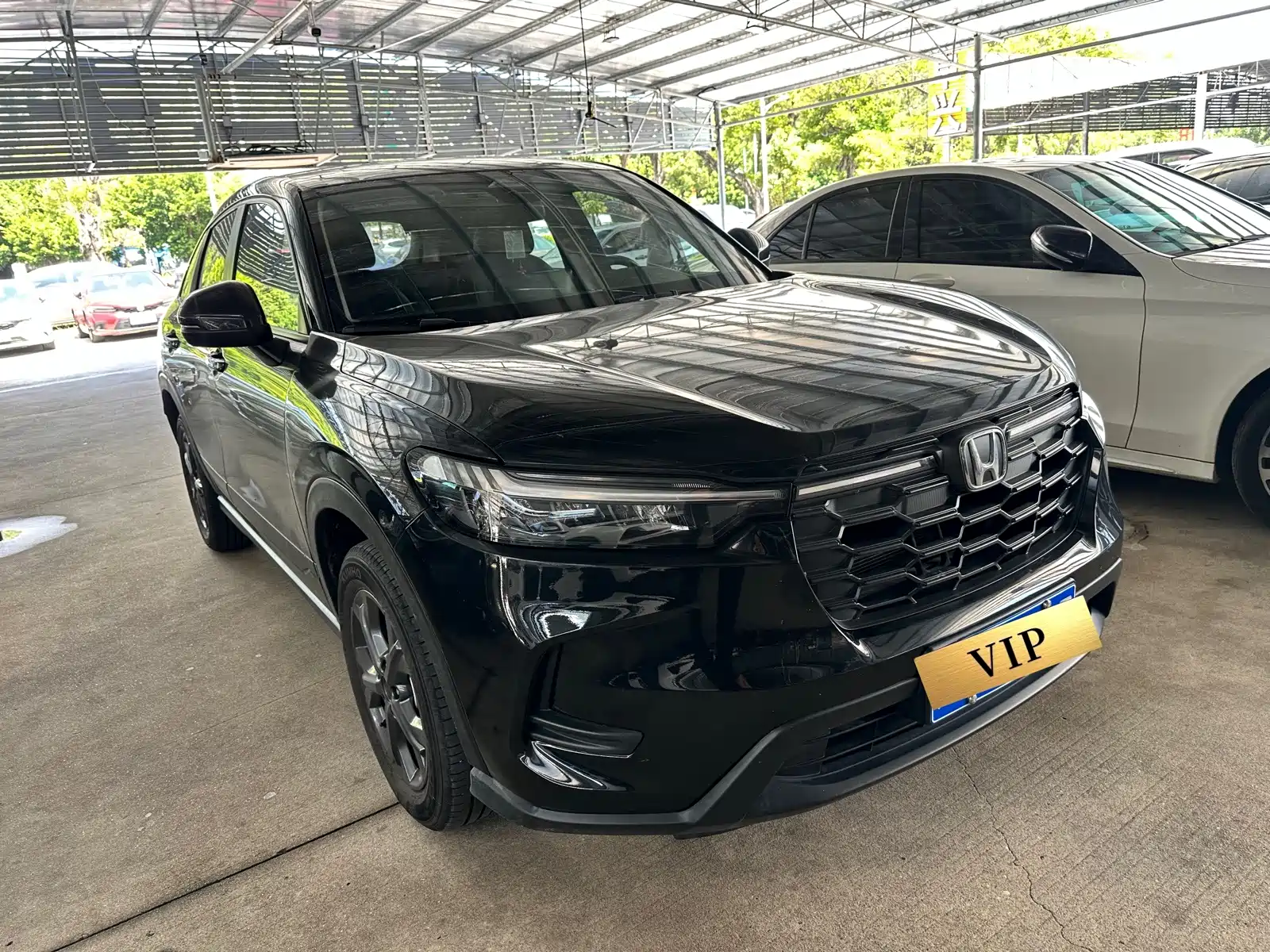 Фото 3 - Honda HR-V