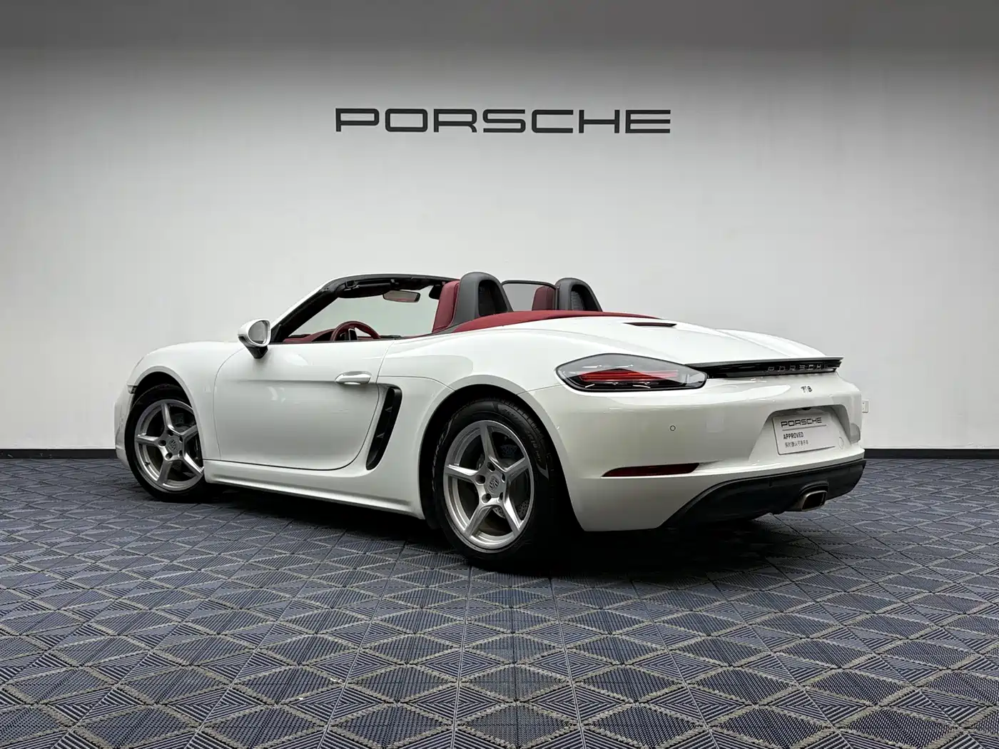 Porsche 718 2022 Boxster 2.0T фото 12