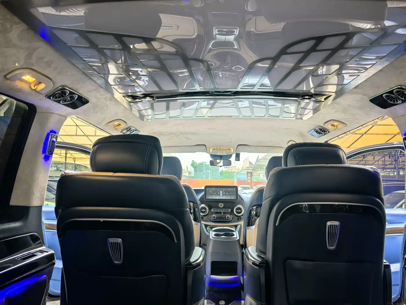 Mercedes-Benz Vito 2021 2.0T Business Edition 7-seater фото 17
