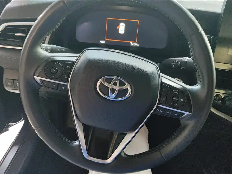 Toyota Camry 2021 2.5G Luxury Edition фото 15