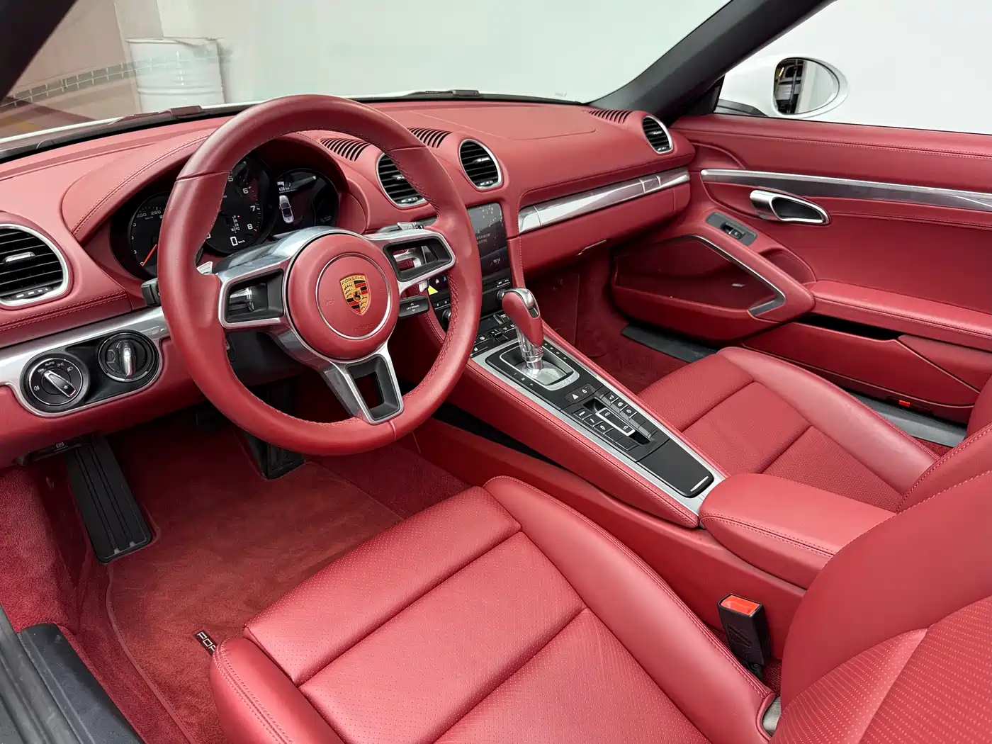 Porsche 718 2022 Boxster 2.0T фото 11