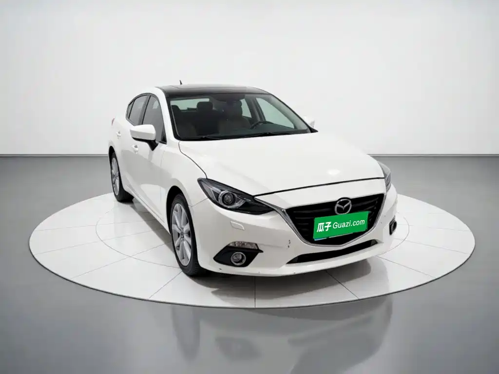 Фото 3 - Mazda Mazda 3