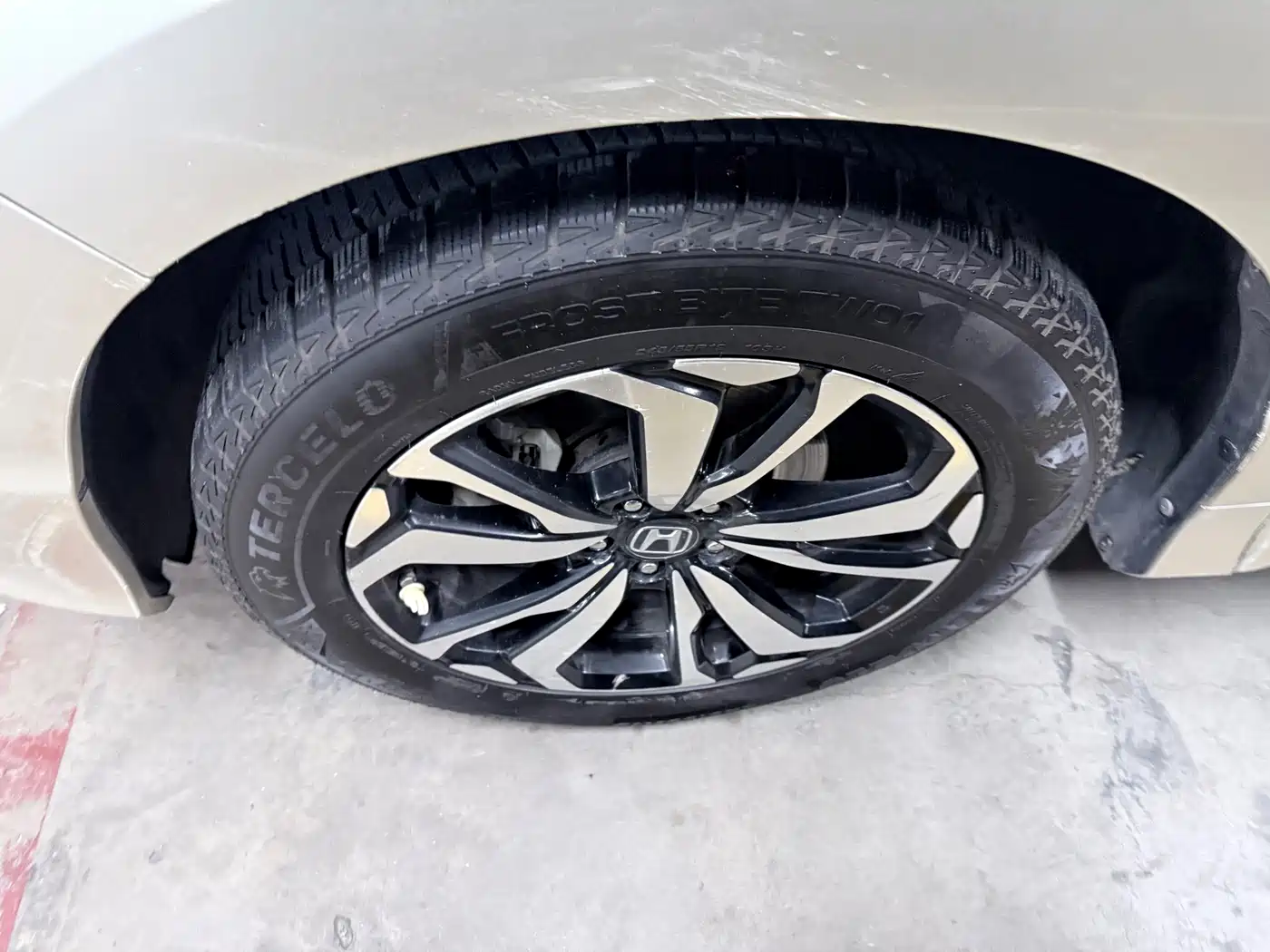 Honda UR-V 2018 2017 370TURBO AWD Premium Edition China V