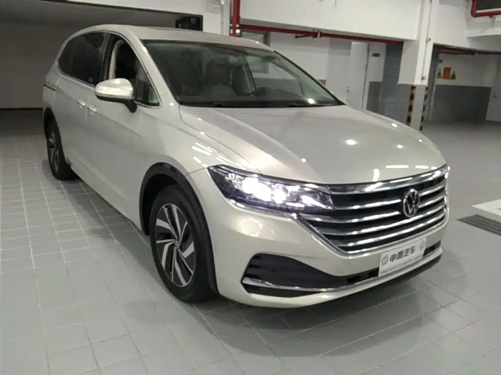 Volkswagen Viloran 2024 330TSI Luxury Edition фото 7