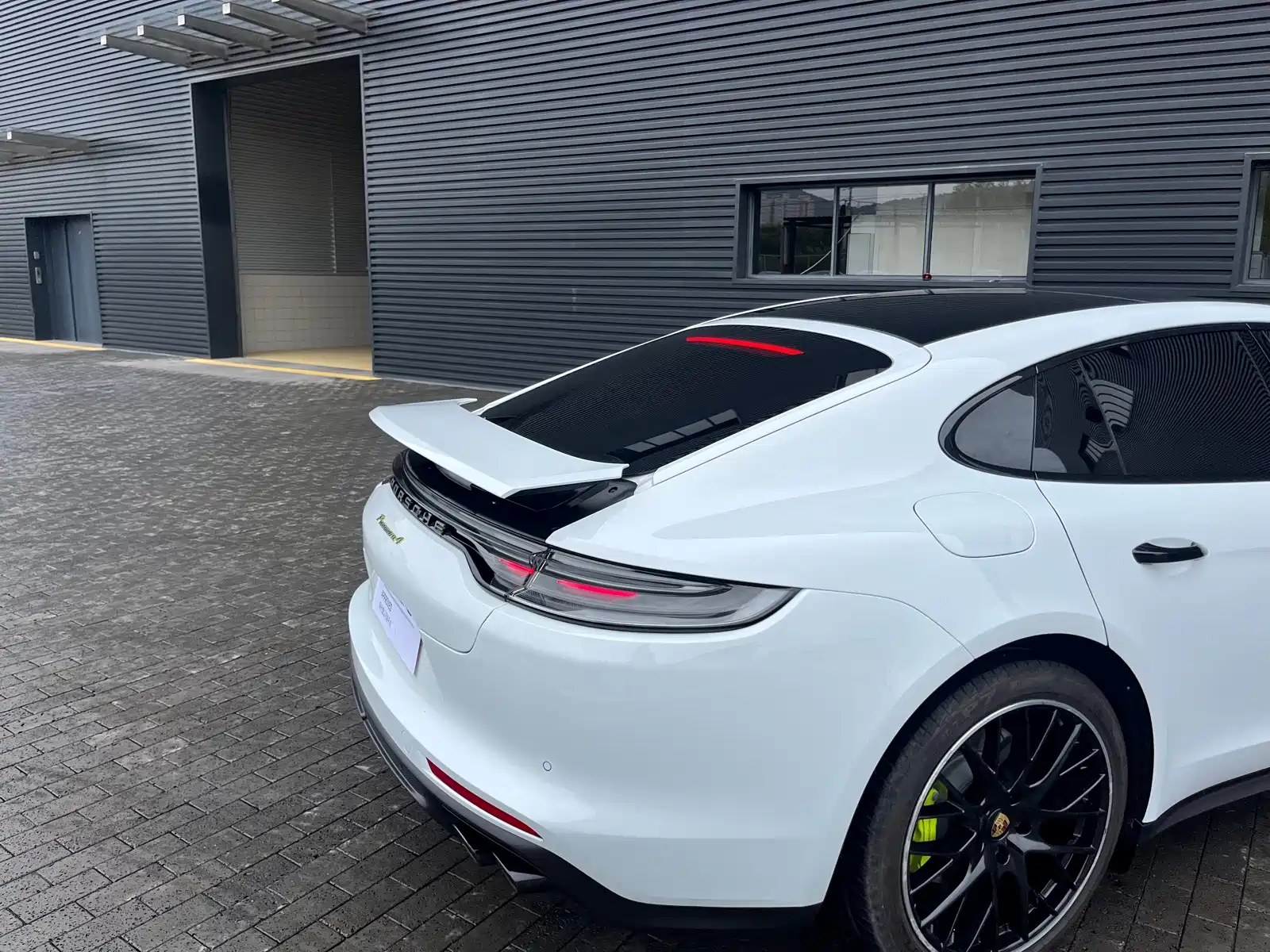 صورة 22 - Porsche Panamera New Energy