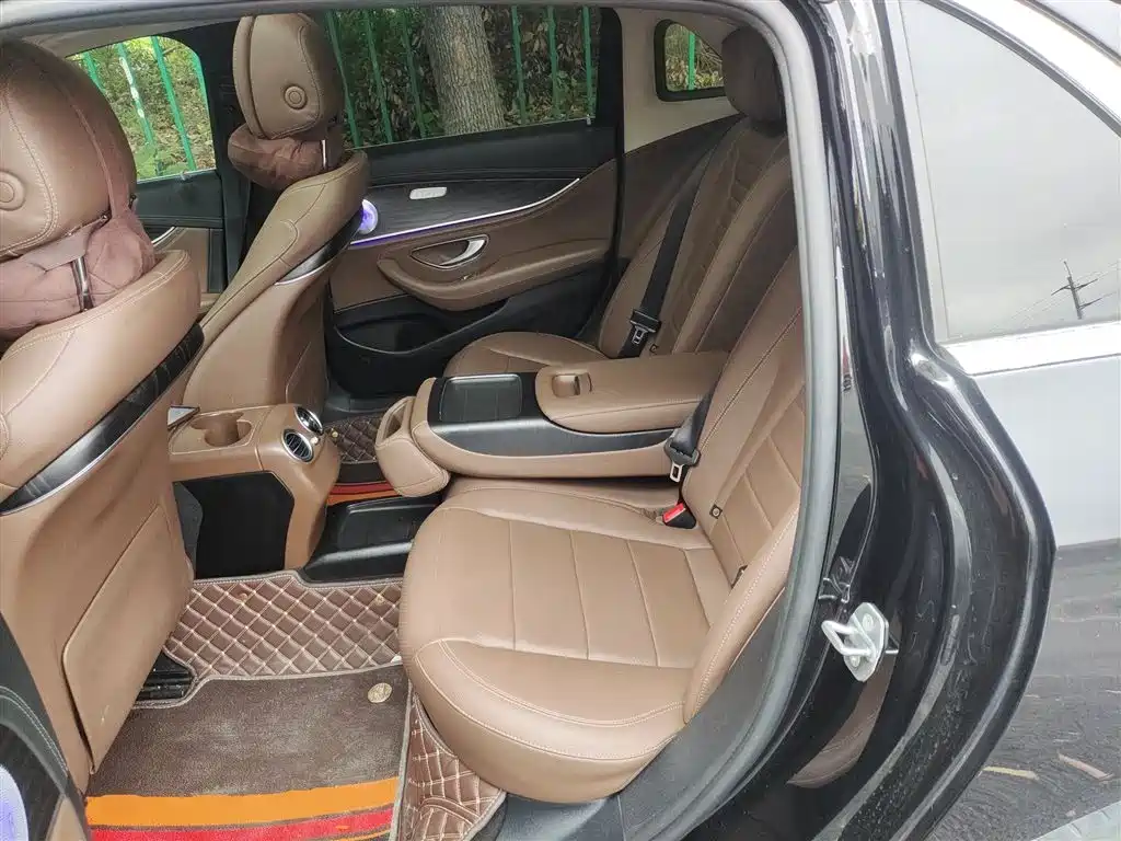 Mercedes-Benz E-Class 2019 E 260 L Sport фото 17