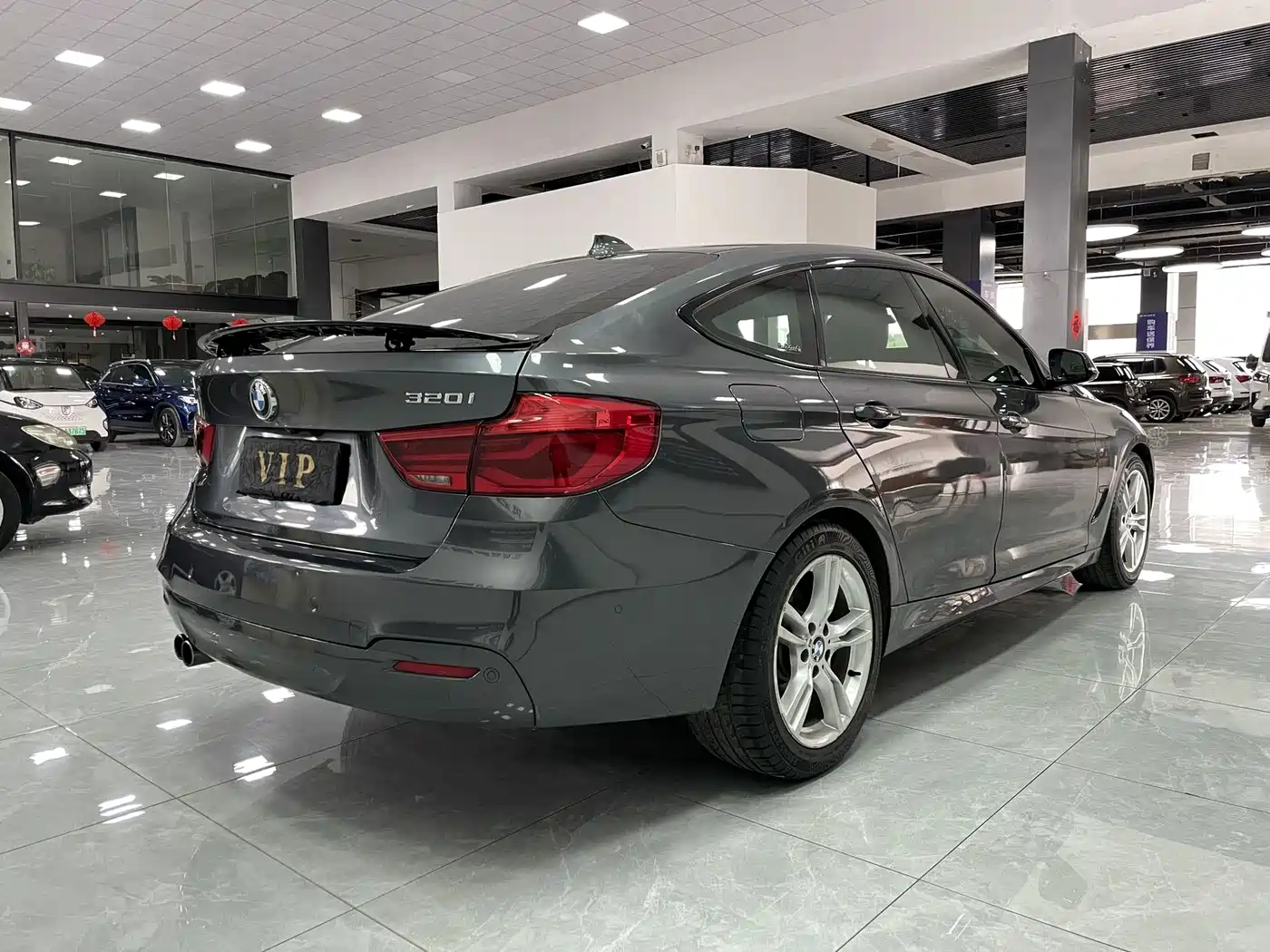 BMW 3 Series GT 2019 320i M Sport Model фото 17