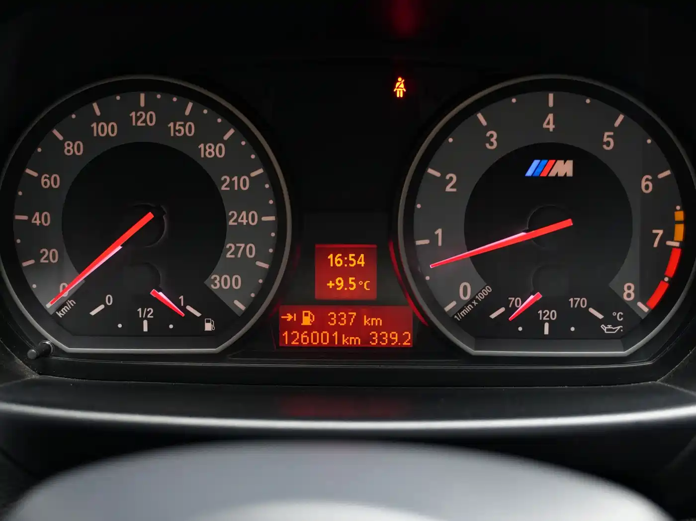 BMW 1 Series M 2011 1M Coupe фото 14