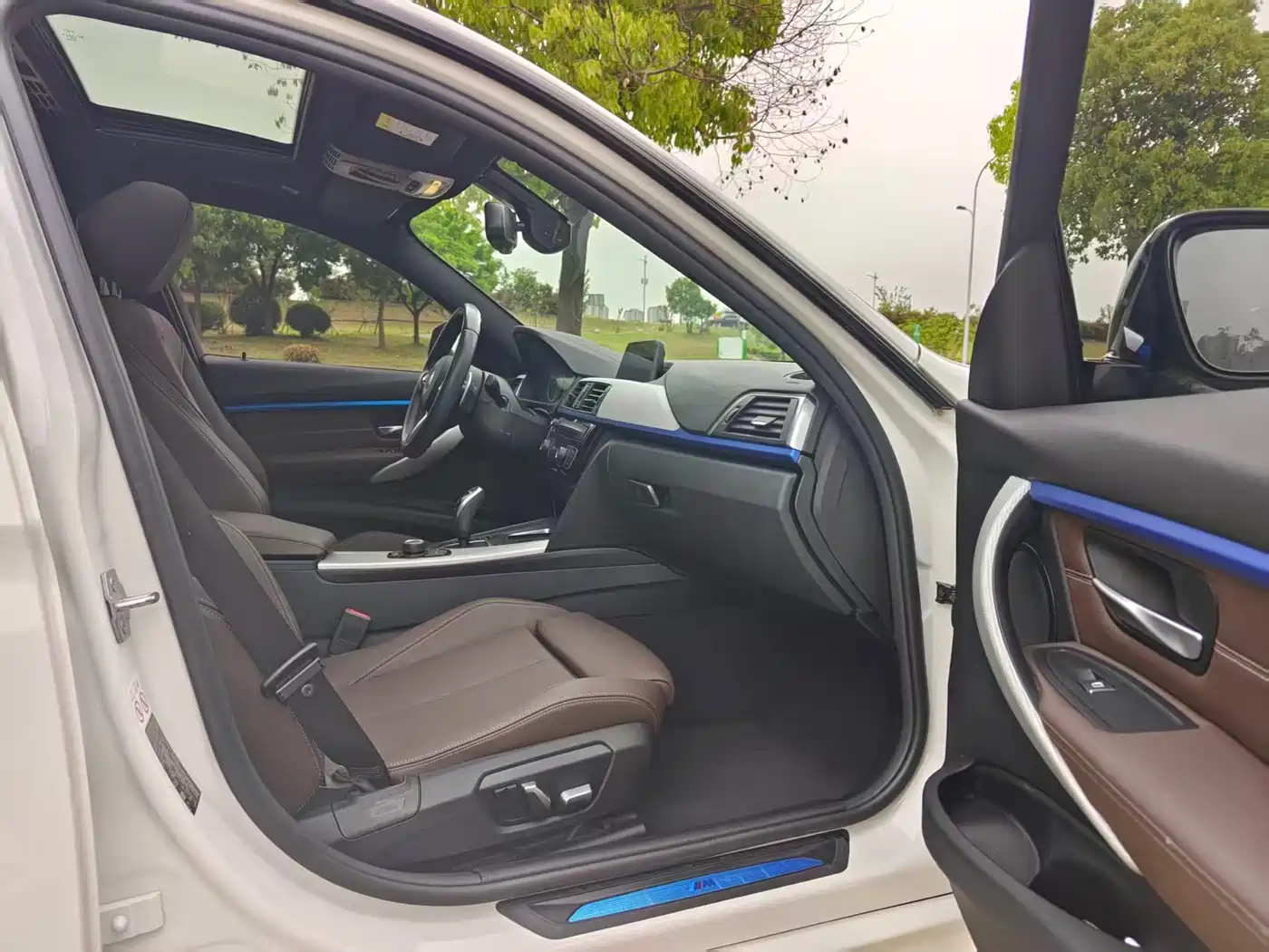 BMW 3 Series 2019 320i M Sport Package фото 14