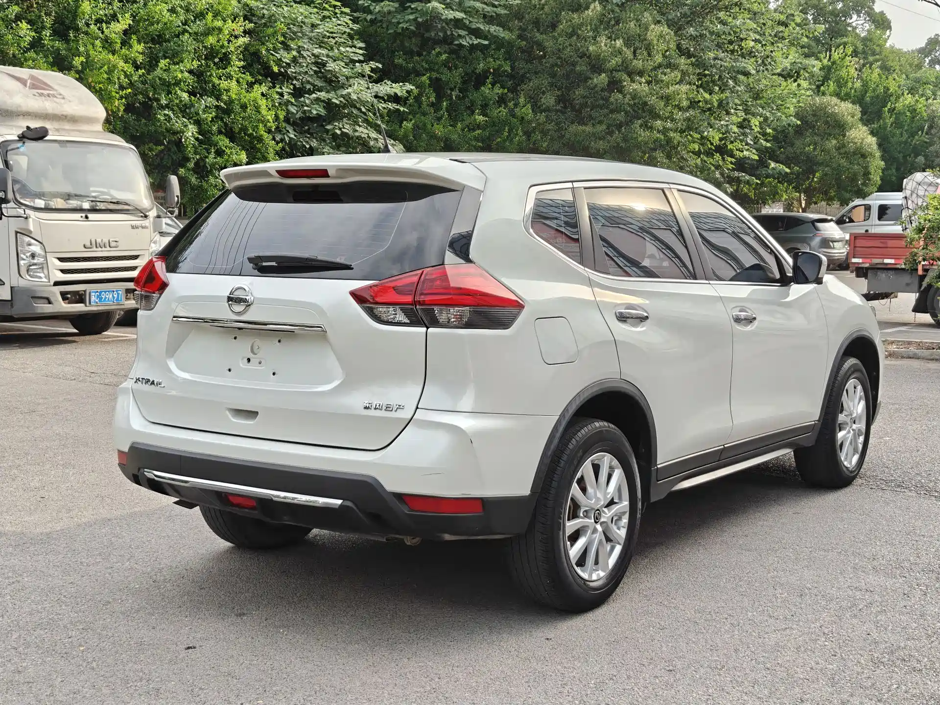 Фото 4 - Nissan X-Trail