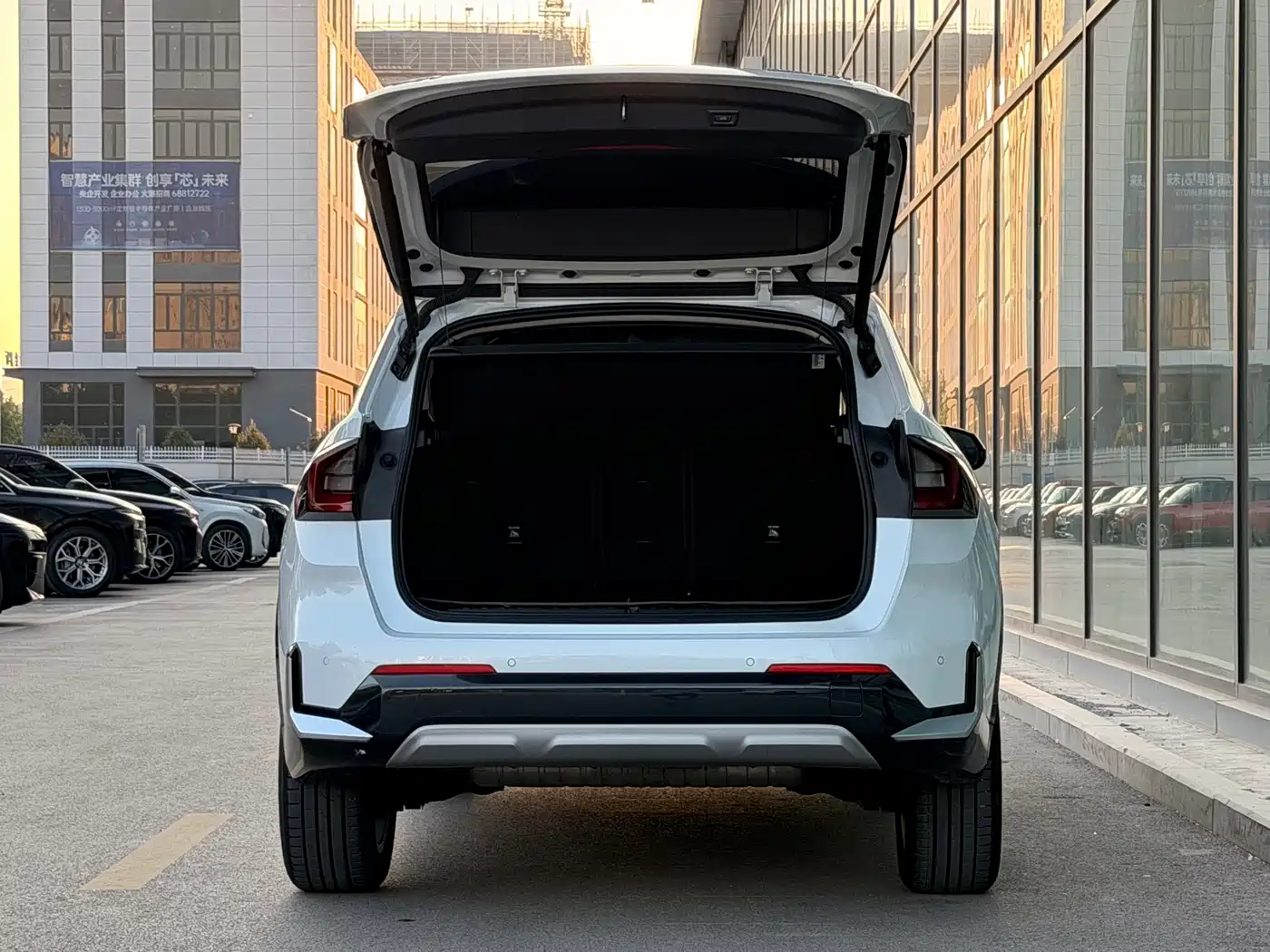 BMW X1 2024 sDrive20Li X Design Package фото 25