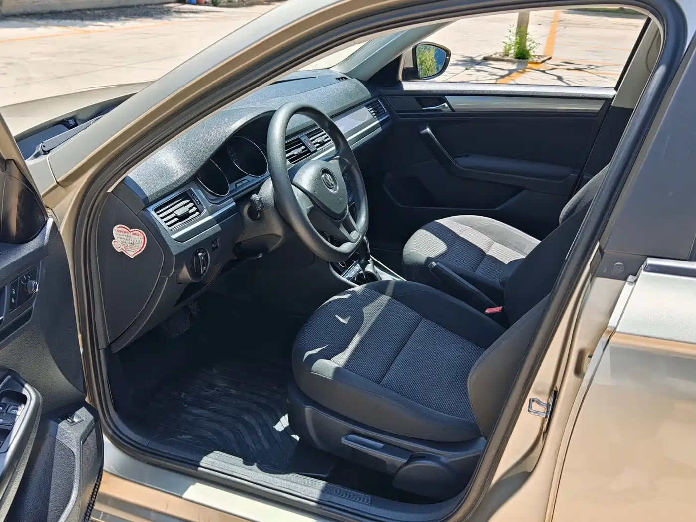 Volkswagen Bora 2019 Bora Legend 1.5L Automatic Fashion China V фото 13