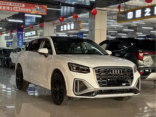 Audi Q2L 2022 35 TFSI Progressive Dynamic — фото 3