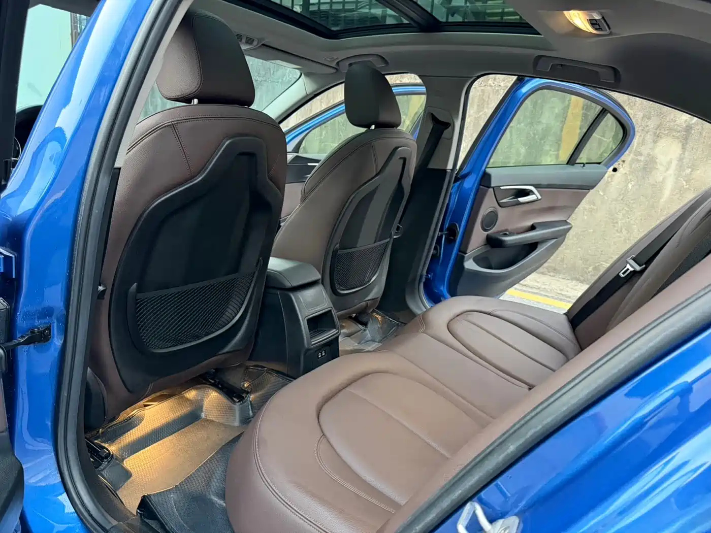 BMW 1 Series 2019 120i M Sport Package фото 8
