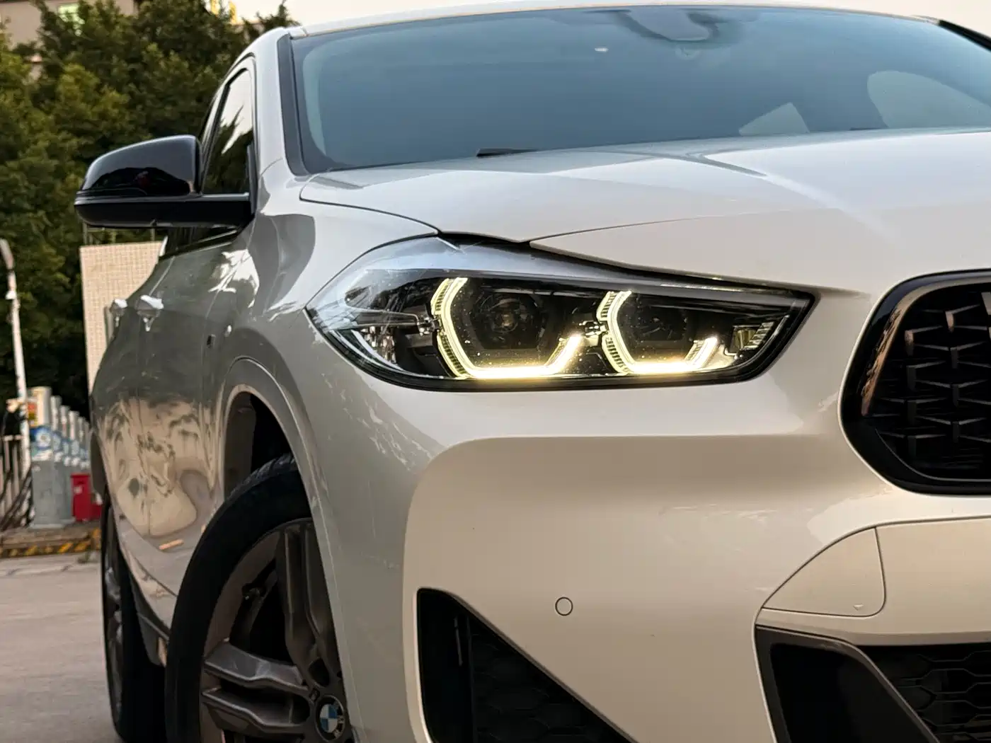 BMW X2 2023 sDrive25i M Sport Shadow Edition фото 5