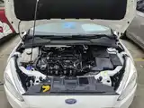 Фото 20 - Ford Focus