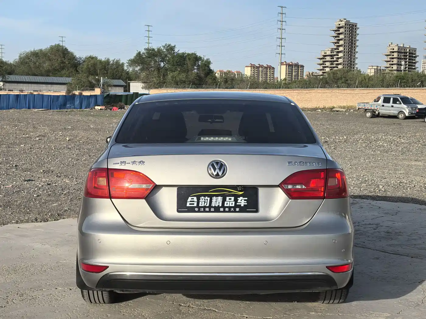Volkswagen Sagitar 2014 Facelift 1.6L Automatic Comfort фото 8