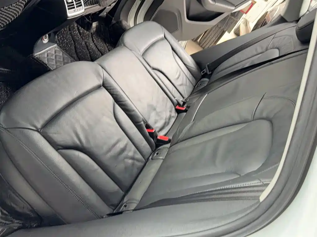Audi Q3 2013 35 TFSI quattro Technology фото 17