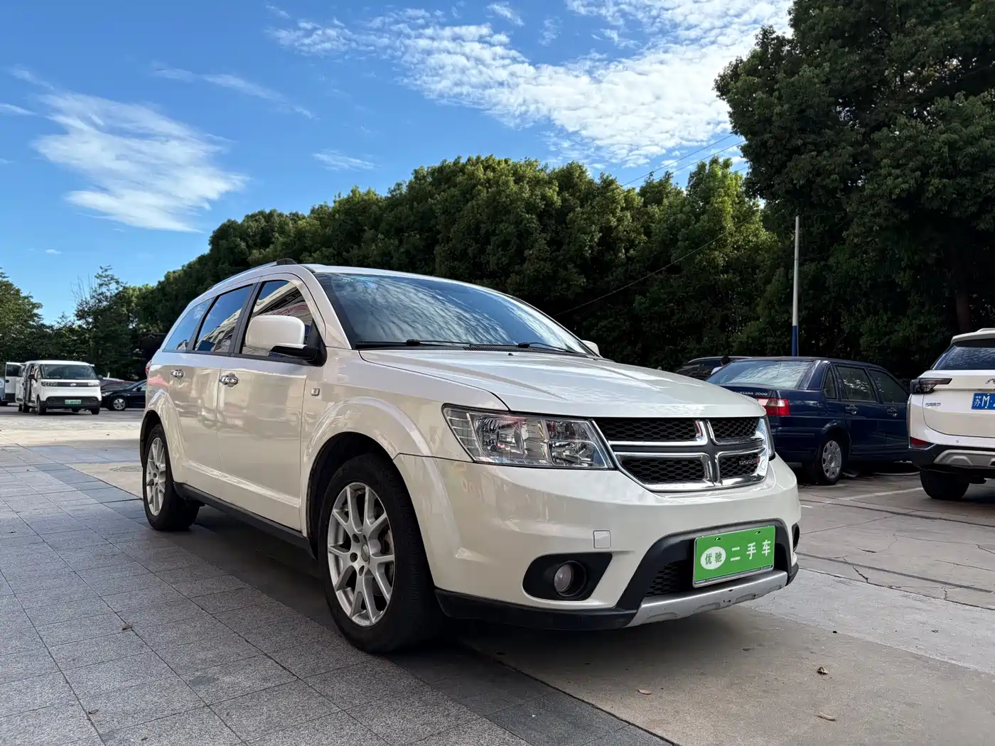 Dodge Journey 2015 2013 Model 2.4L 2WD Premium Edition