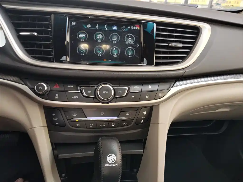 Фото 13 - Buick Excelle